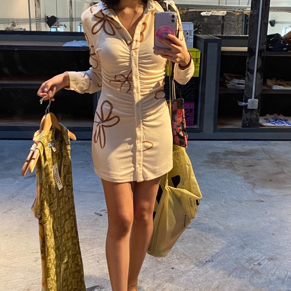 With Jean Andy Floral Cream Button Up Long Sleeve Mini Dress